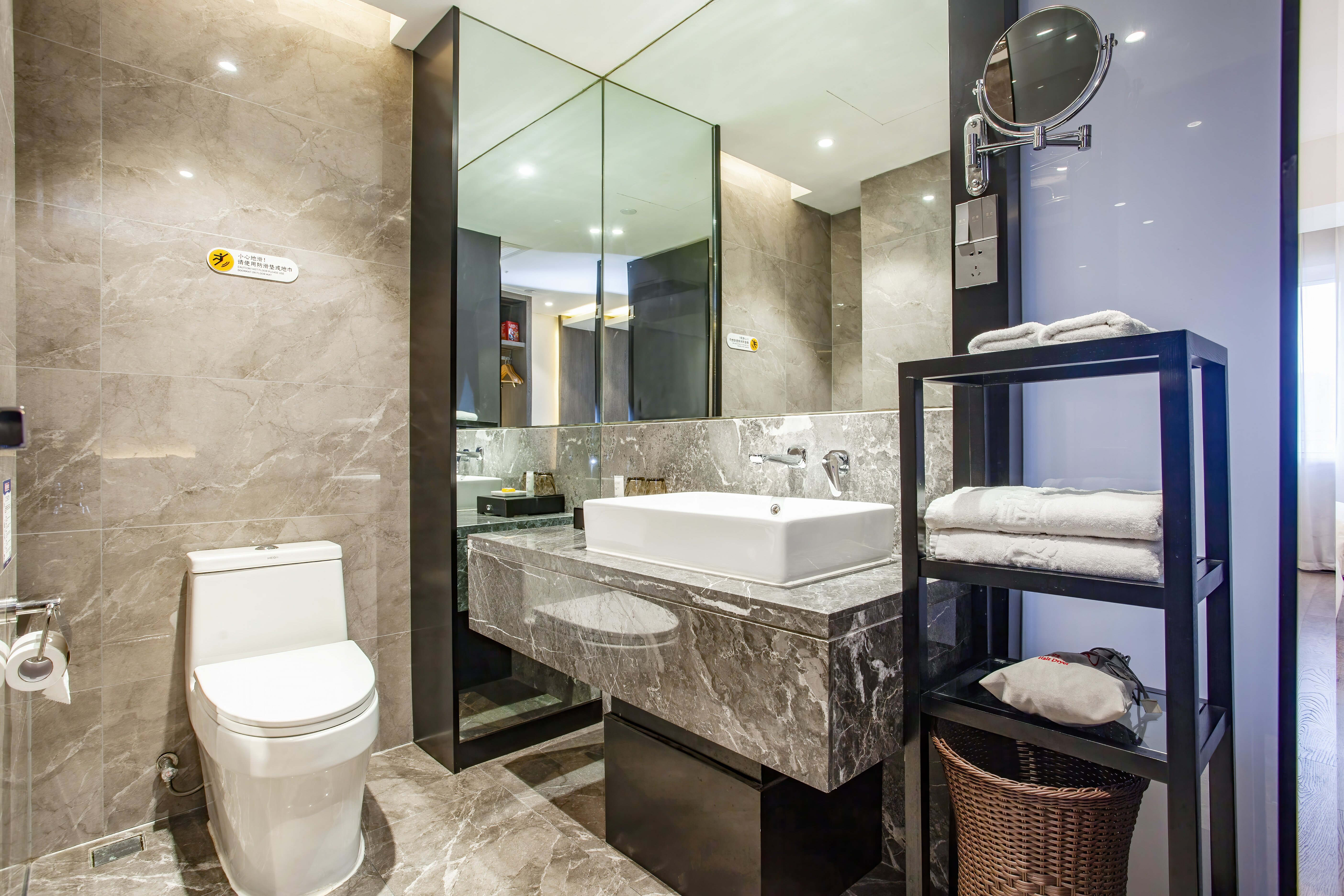 趣味亲子房（趣味帐篷+护颈荞麦枕）