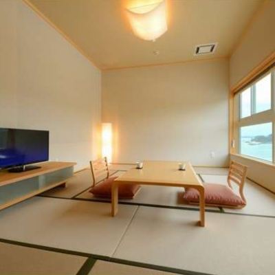 Cozy Japanese-Style Room With Diagonal Ocean View, 10 Tatami Mats, Non-Smoking はまなす海洋館 クーポン