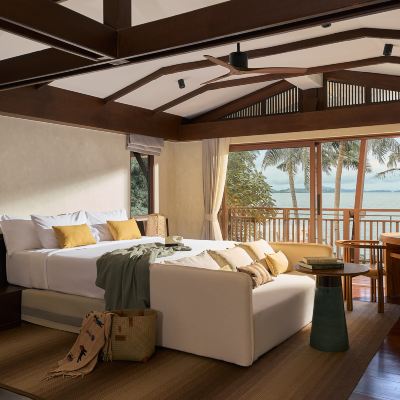 LUX 5 Bedroom Grand Beach Front Pool Villa 布吉椰島村舍度假酒店(SHA Extra Plus)優惠