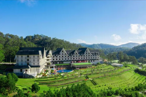 Swiss-Belresort Tuyen Lam