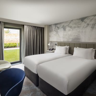 Twin Room With Bath DoubleTree by Hilton Chester Promo Code