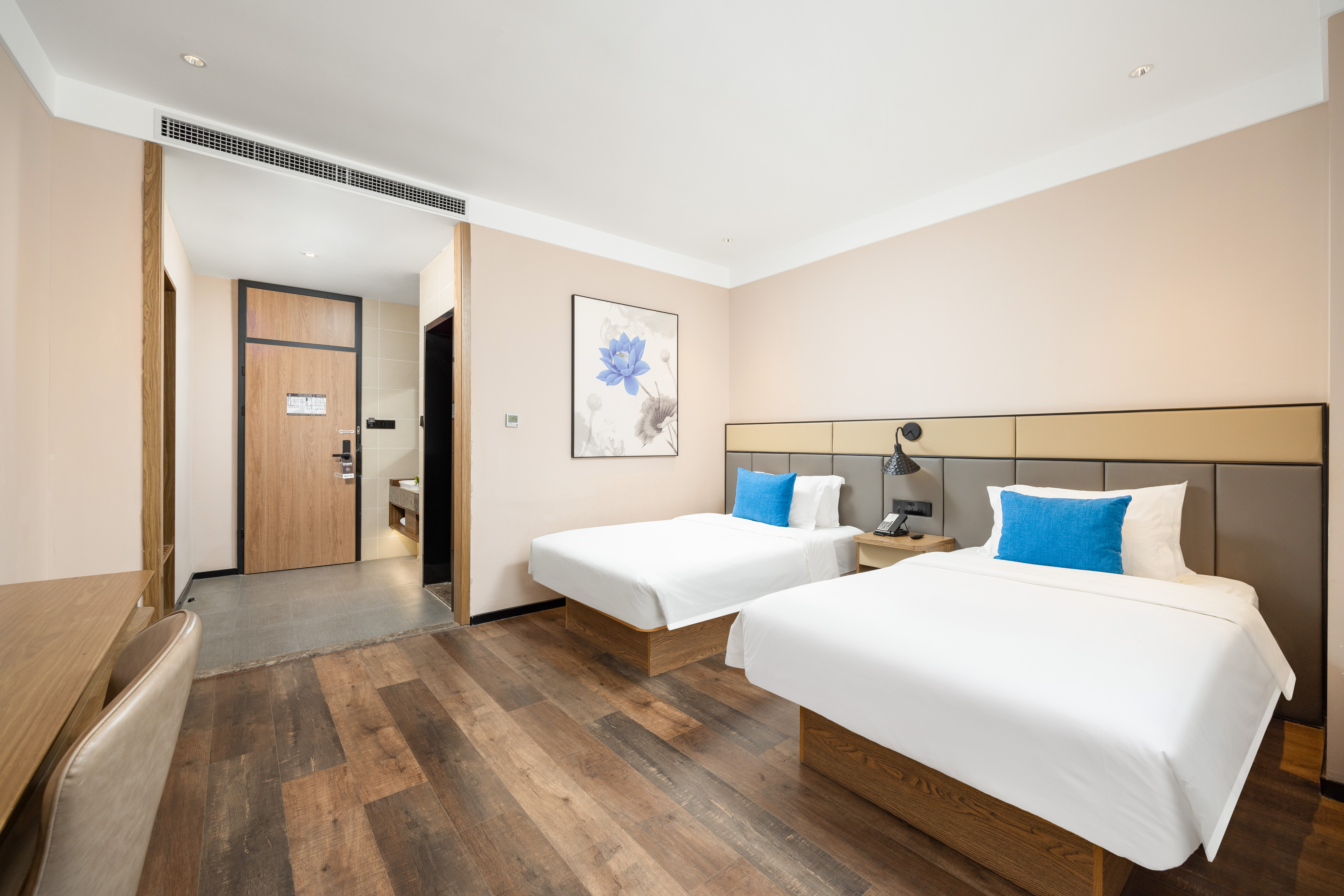 禧灿·悠然城景双床房【耐喜床品+城市景观+商务办公】