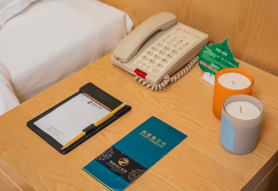 畅享·行政商务套房-私享会客厅+精致睡眠+中式风格