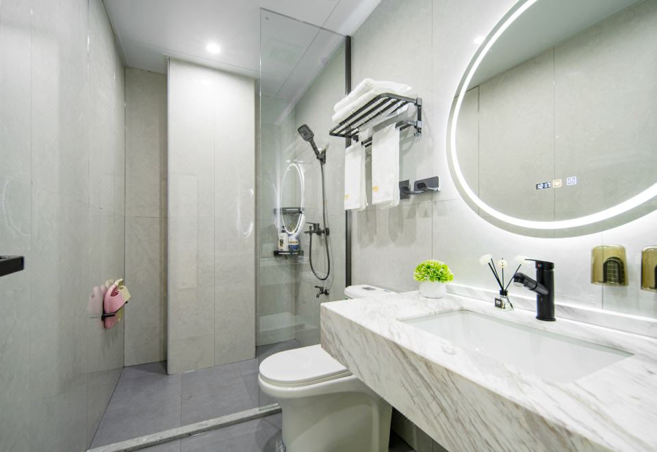 Xiamen Luke Hotel (Xiamen North Station)Deluxe Double Room