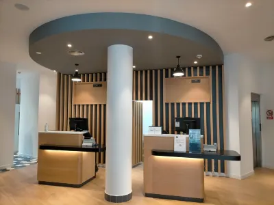 홀리데이 인 익스프레스 로그로뇨 리오하 바이 IHG  호텔