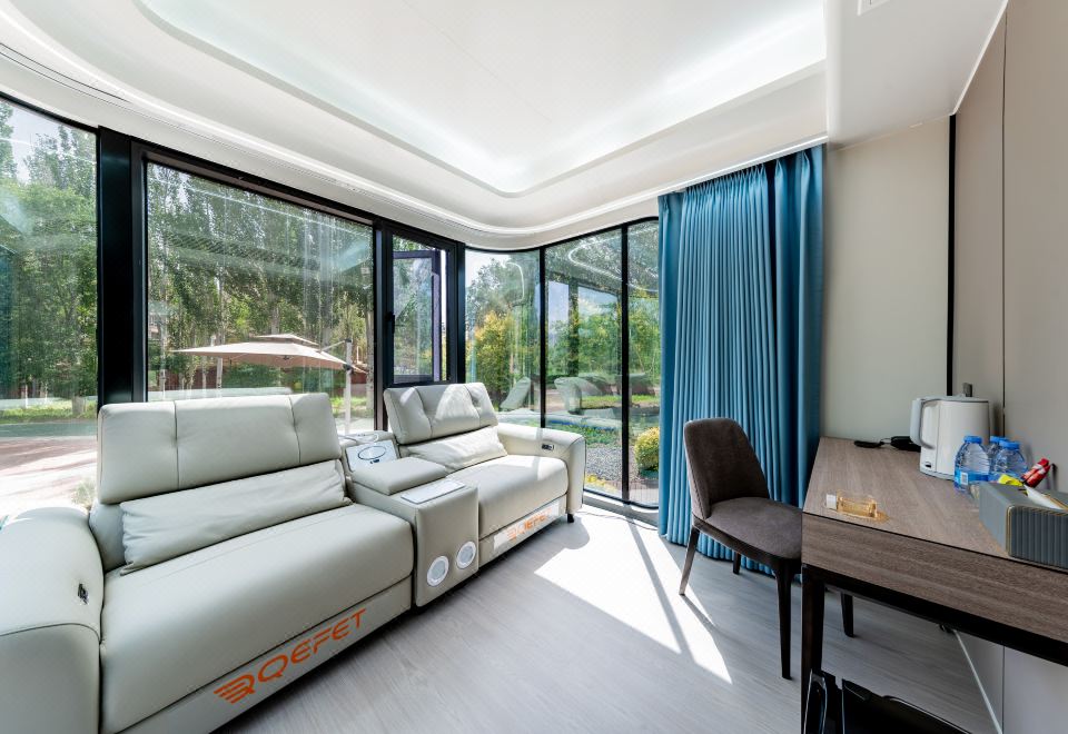 豪華太空艙大床房-豪享270度園林美景