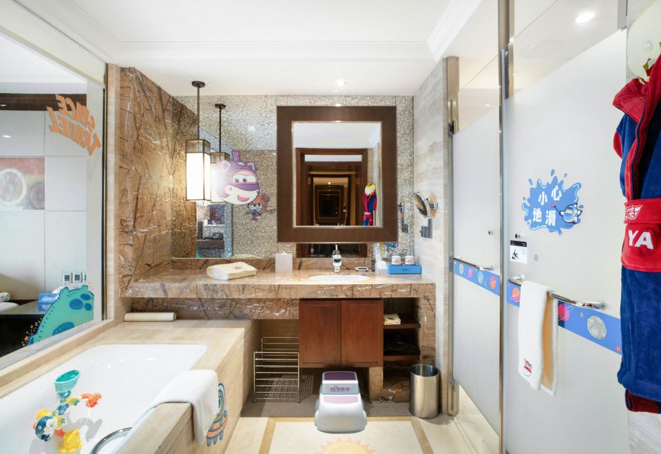 Sheraton Changbaishan ResortSuper Wings Space Family Twin Room