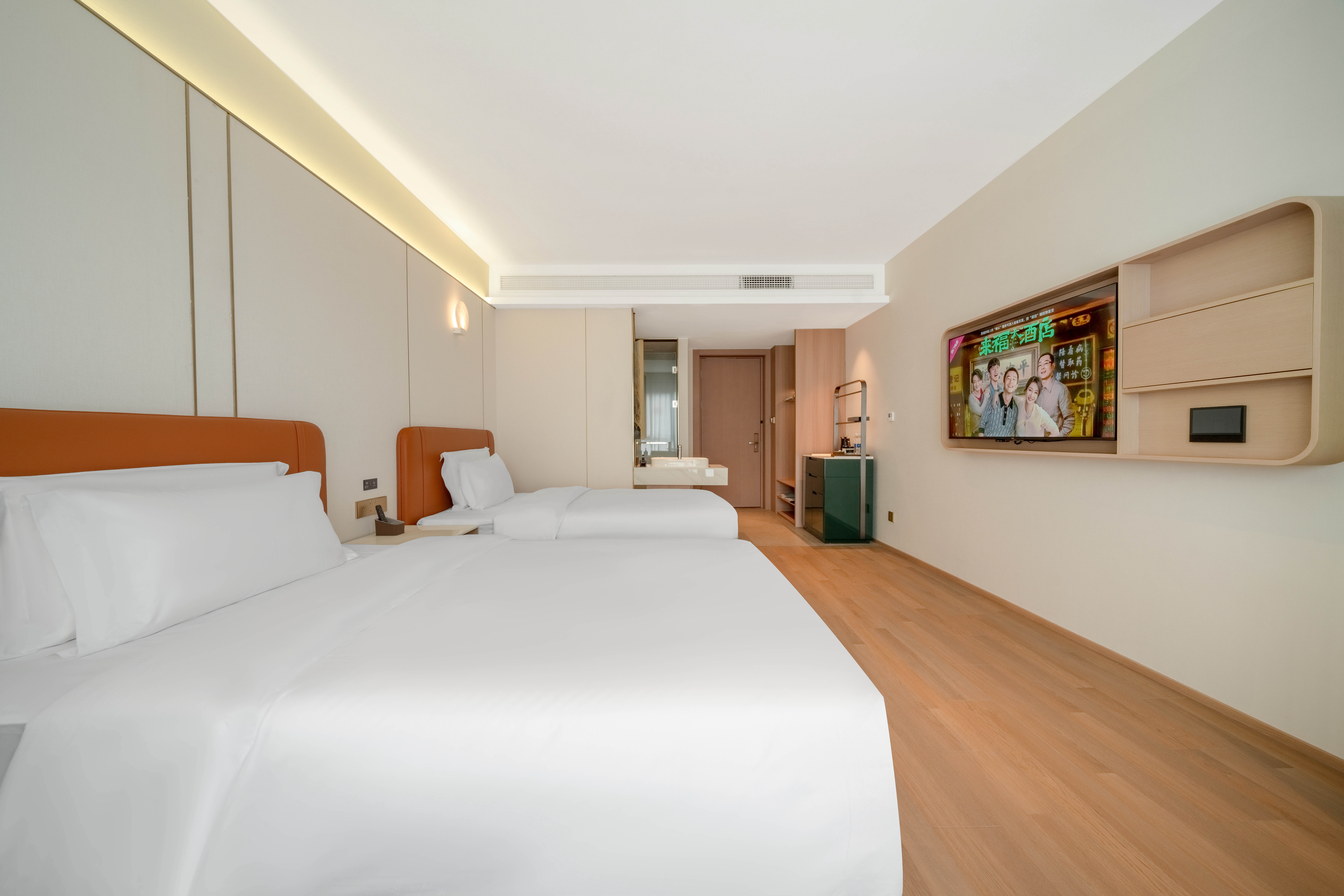 乐享双床房（全景落地窗+舒眠零压枕+智能投屏电视）