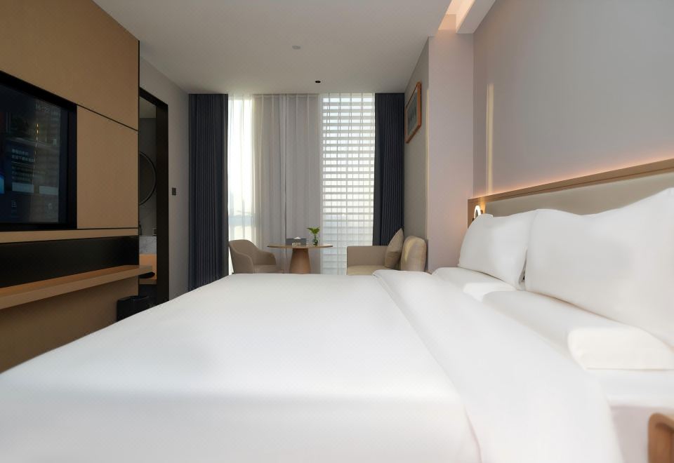 Wonderful Double Bed Room With Memory Mattress And Smart Control