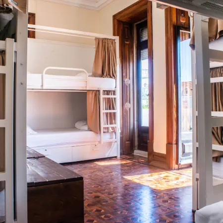 Sant Jordi Hostels Lisbon