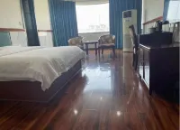 Border City Hotel