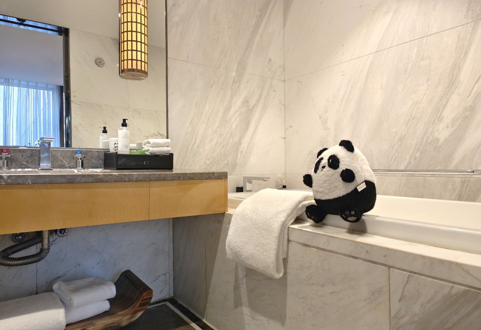 Lia! Beijing HotelPanda Family Friendly Themed Room