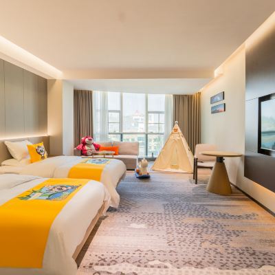 凌空家庭親子雙床房（孩童積木+孩童帳篷+孩童用品） 晉江英華大飯店優惠