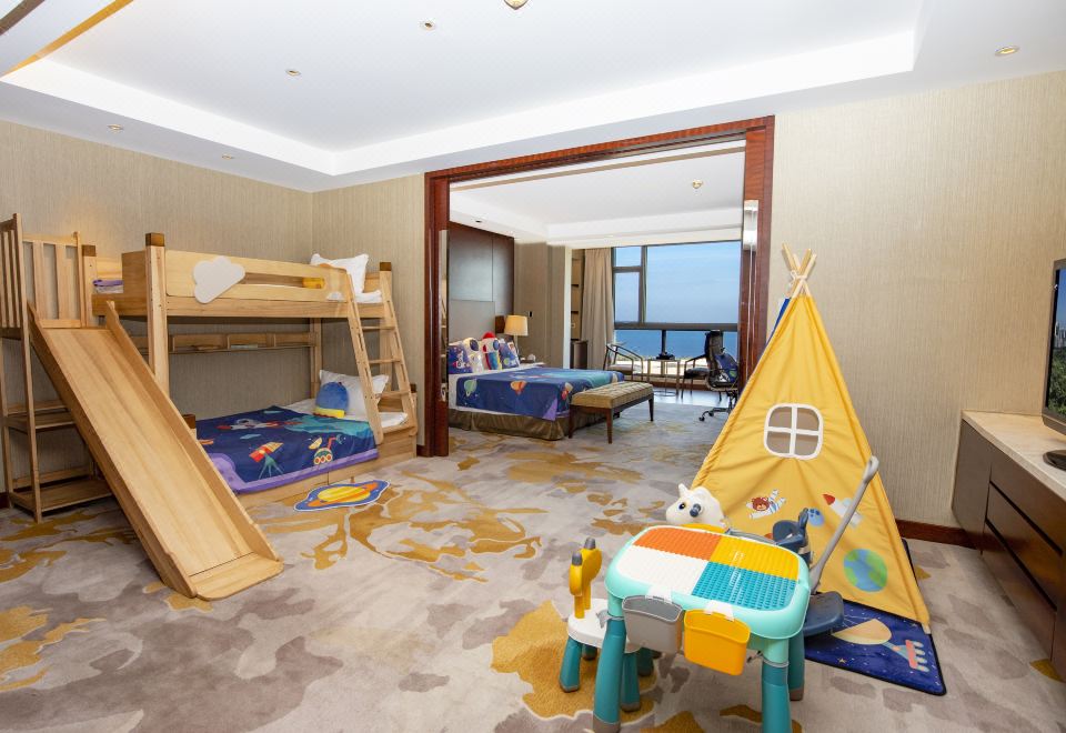 宇航員主題親子家庭套房-星際遨游，探秘星河