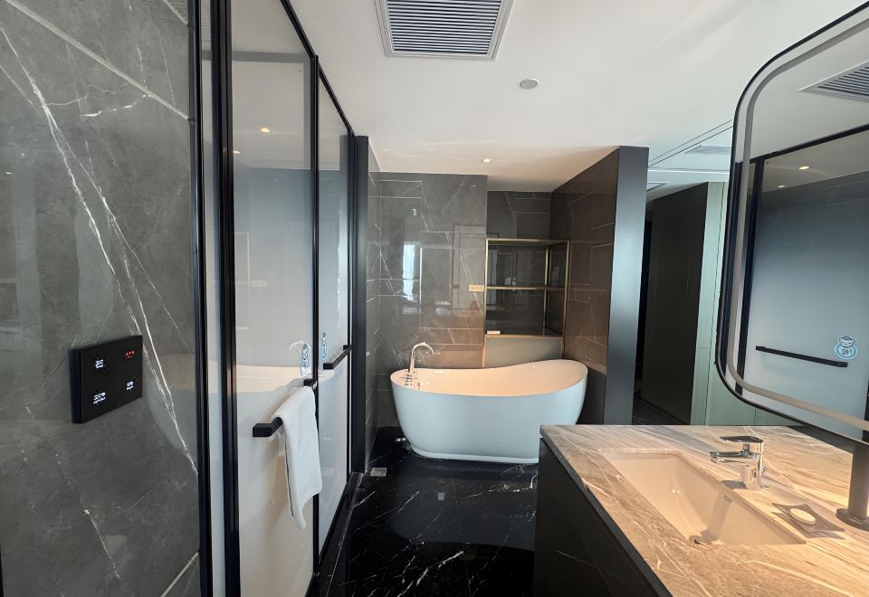 海底小縱隊主題親子房