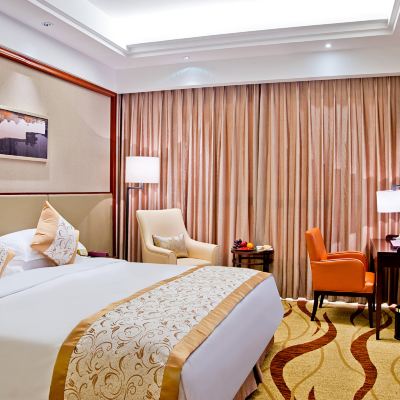 温馨大床房 吉林紫光苑華美達酒店優惠