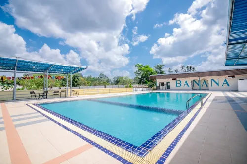 Banana Resort Sadao