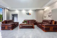 Bright Future Hotel