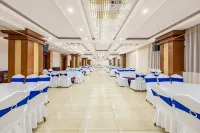 New Horizon Hotel (Luoping Sports Center, Qujing)