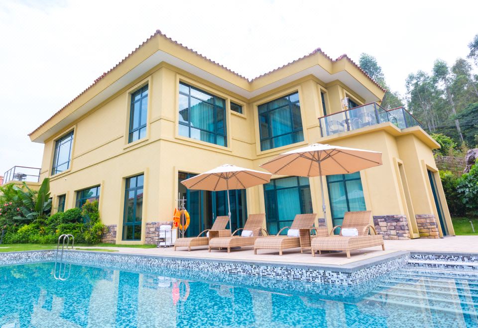 叠翠别墅五房V9-独立泳池-私家泡池-麻将房-私家花园