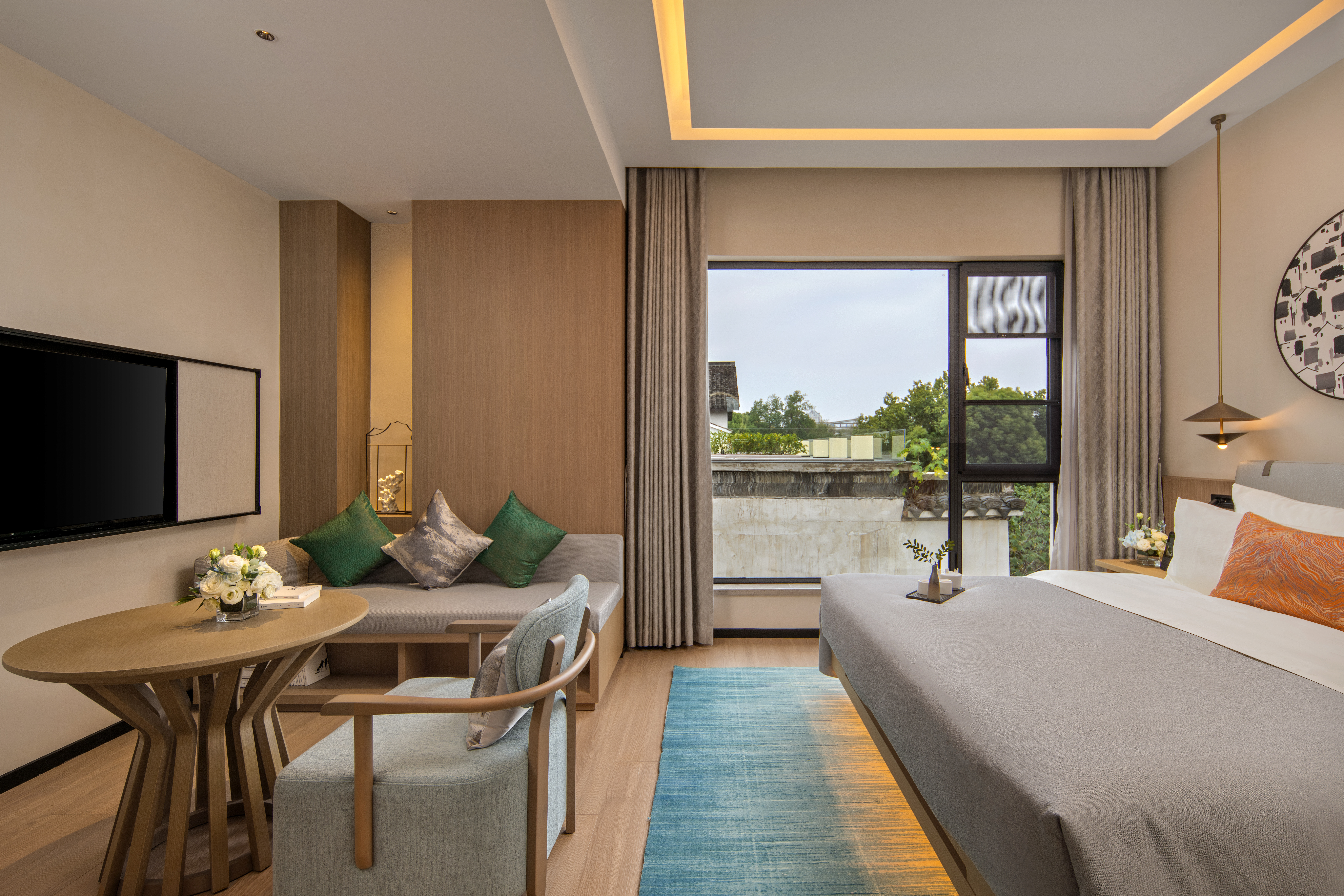 屋檐听雨院景大床房（酣然入梦+mini冰箱）