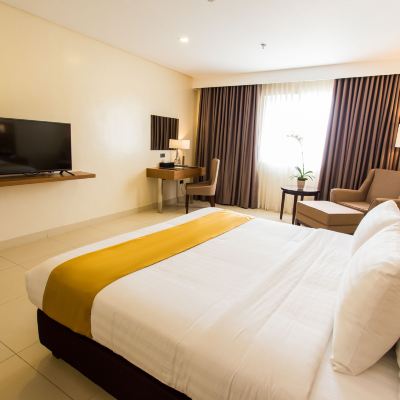 Deluxe King Room, Old Tower Royce Hotel & Casino Promo Code