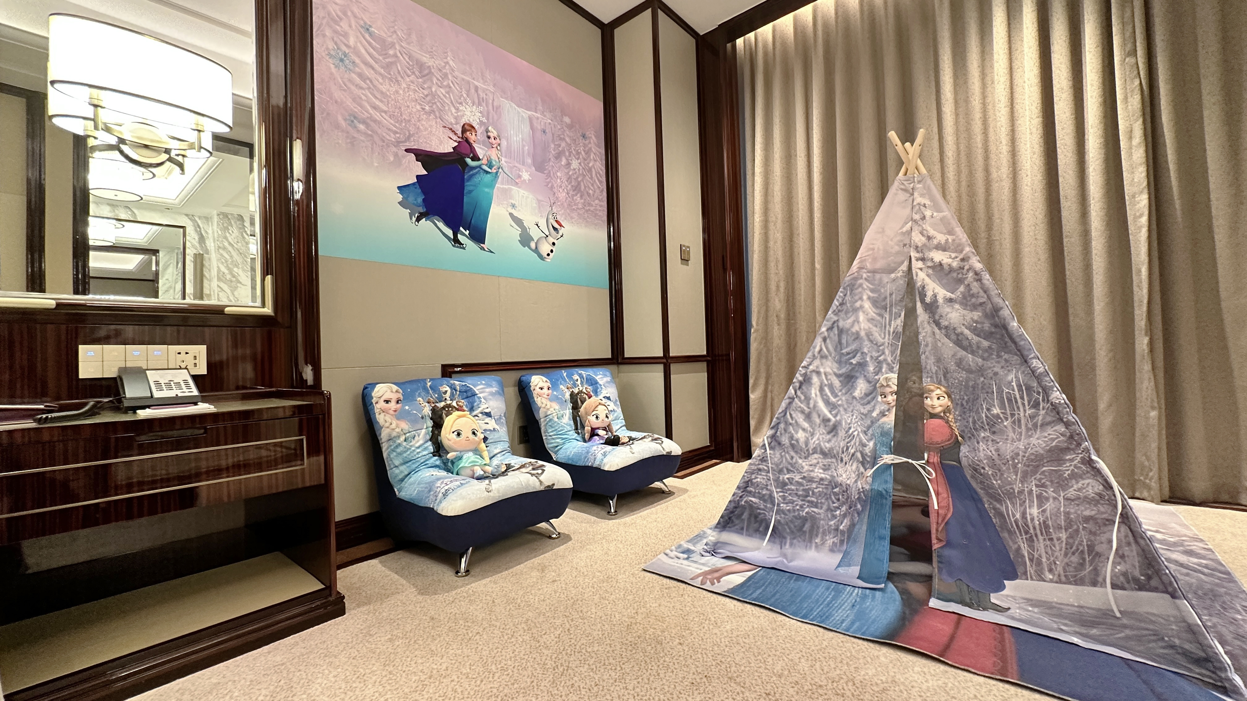 亲子家庭小童主题房