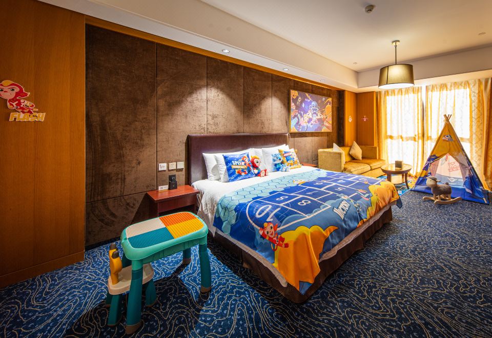 宇宙护衞队亲子大床房