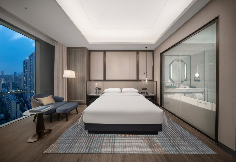Crowne Plaza Hangzhou LinpingSuperior Room - City-View (Double bed) (Bathtub)