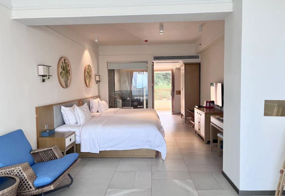 Fairyland Resort HotelElegant 2-bed Room