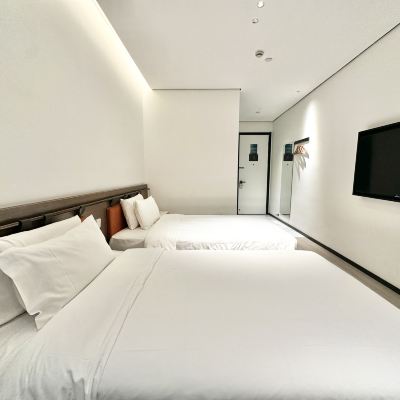 高級雙床房 上海盎格飯店（新國際博覽中心龍陽路地鐵站店）優惠