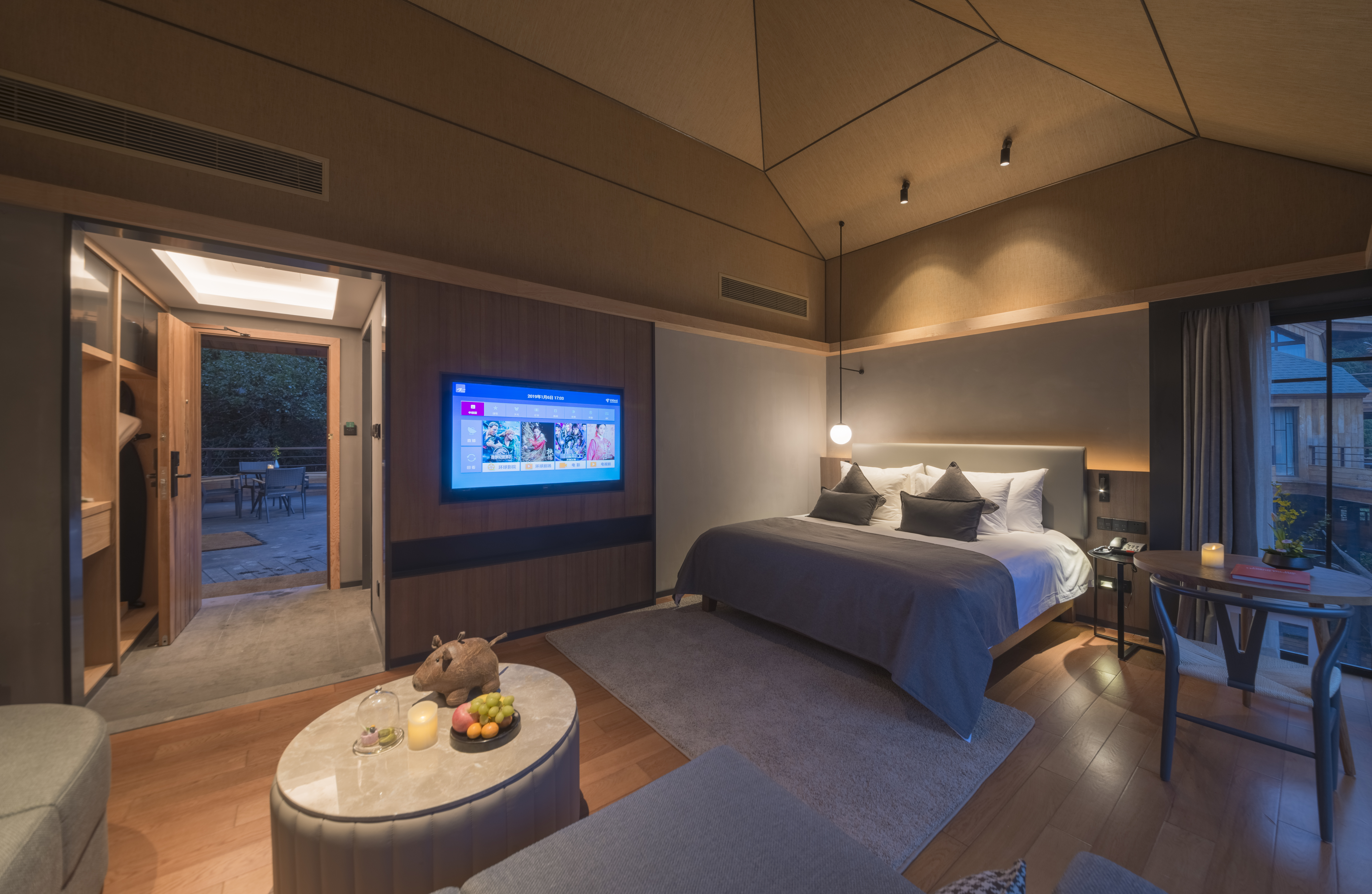 景观树屋大床房