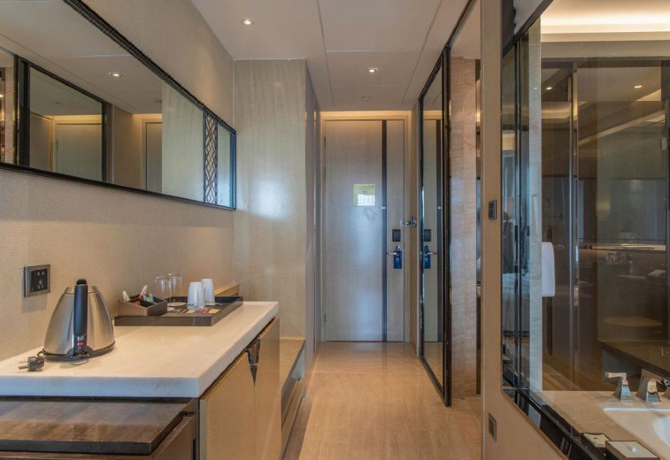 舒適大床房（深睡金可兒床墊+靜音加濕器）