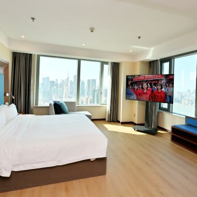 三件套江景高級大床房 上海海神諾富特大酒店優惠