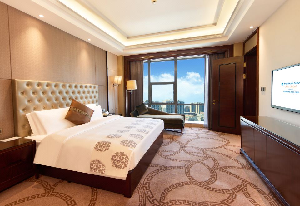 行政套房（徕芬吹风机+欧舒丹洗漱用品）