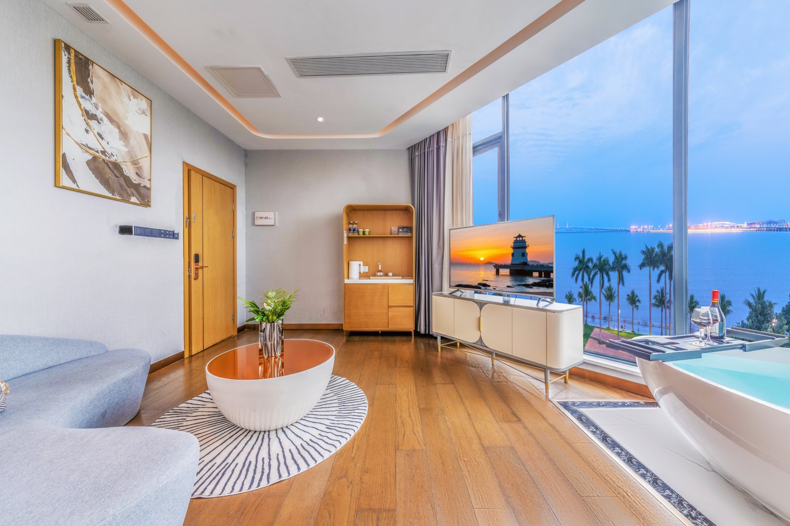 Coastal·海景度假套房「智能客控+浴缸泡澡+180°海景」