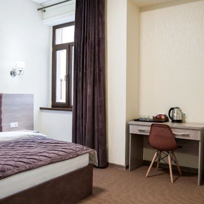 Double Room Level Hotel Promo Code
