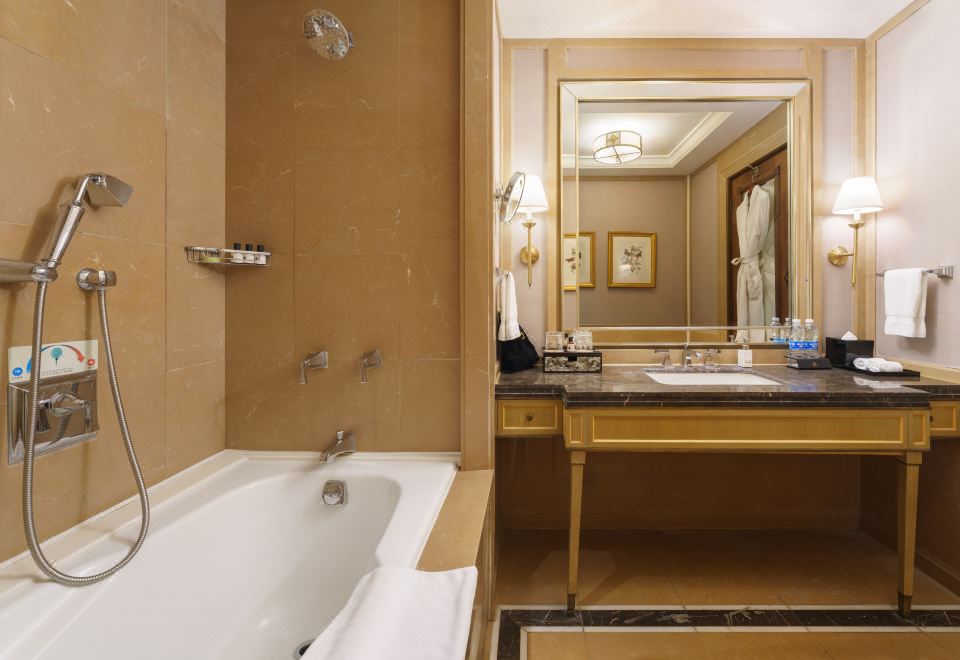 维多利亚豪华双床房（博物馆翼楼）