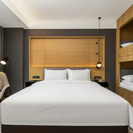 Park Inn by Radisson .Huzhou Deqing Отели в г. Дэцин