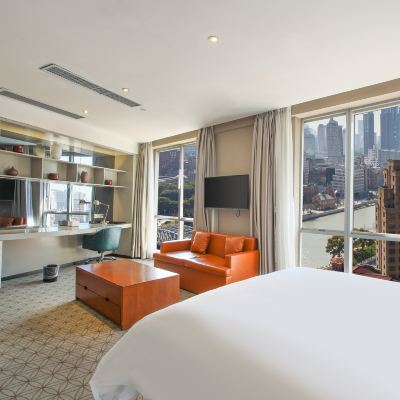 城景豪華大床房 上海外灘中南海濱飯店（海灣大廈）優惠