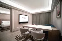 Mercure Guangzhou Beijing Road Pedestrian Street Hotel Отели в г. 