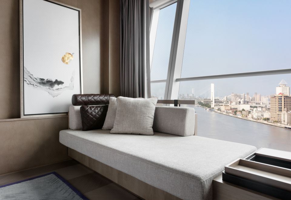 浦悦江景豪华双床房