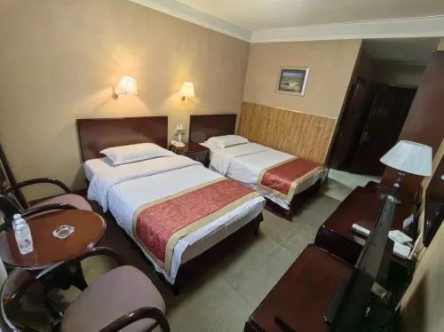 Yanqi Hotel