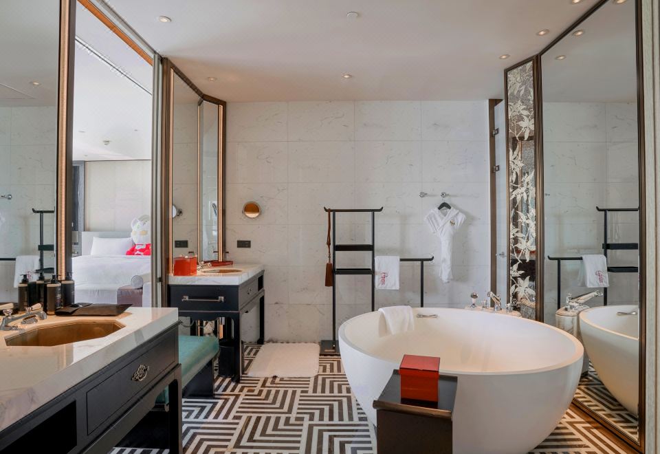 奥特曼亲子主题开放式江景套房