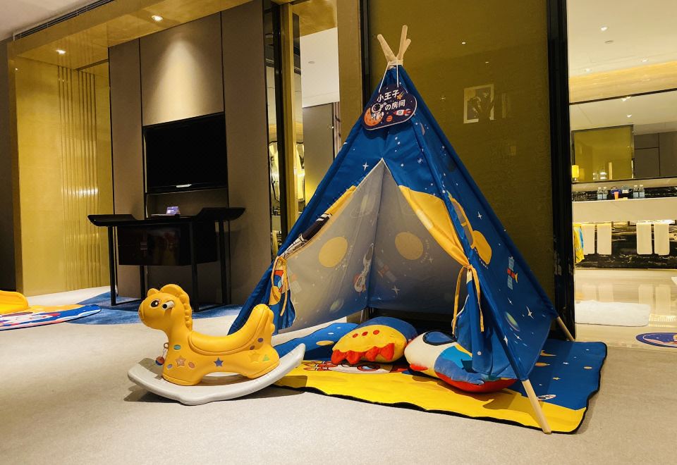 亲子家庭套房（卡通主题+亲子空间+小童用品）