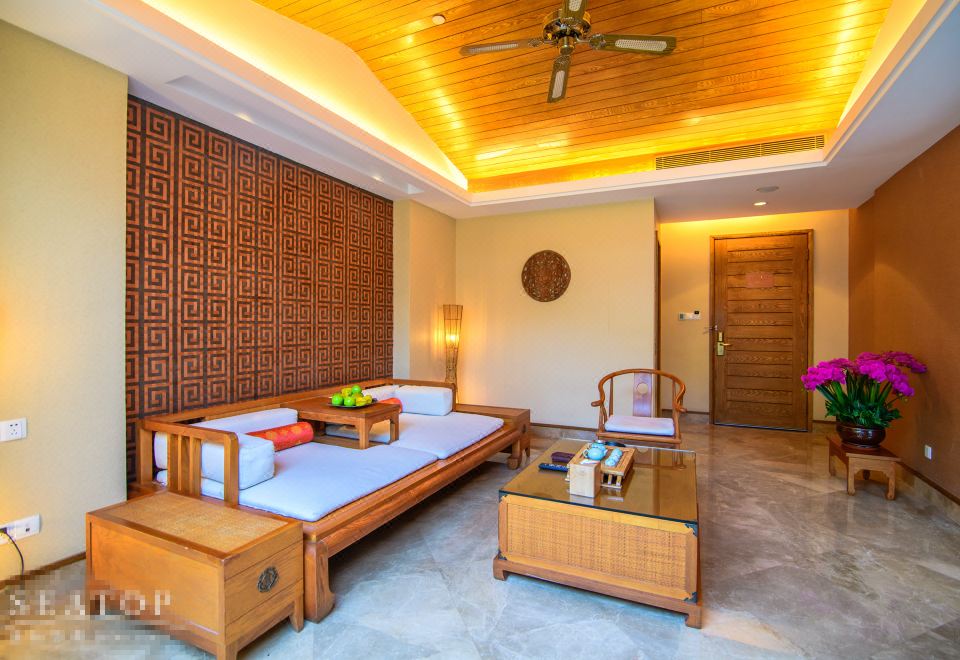 赏月套房-高层天窗-私汤泡池-超大客厅