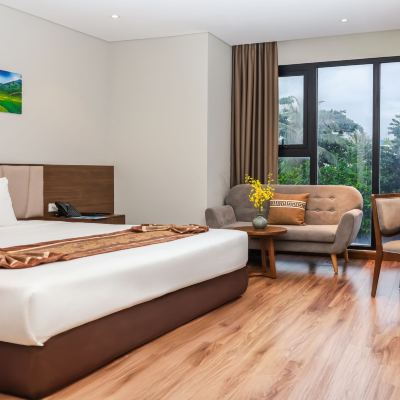 城景高級房（大床） Vipol芽廬度假飯店&Spa優惠