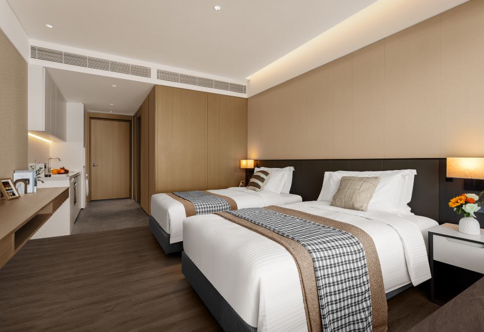 Ascott Fengyishan Shenzhen2-bed Room With City View