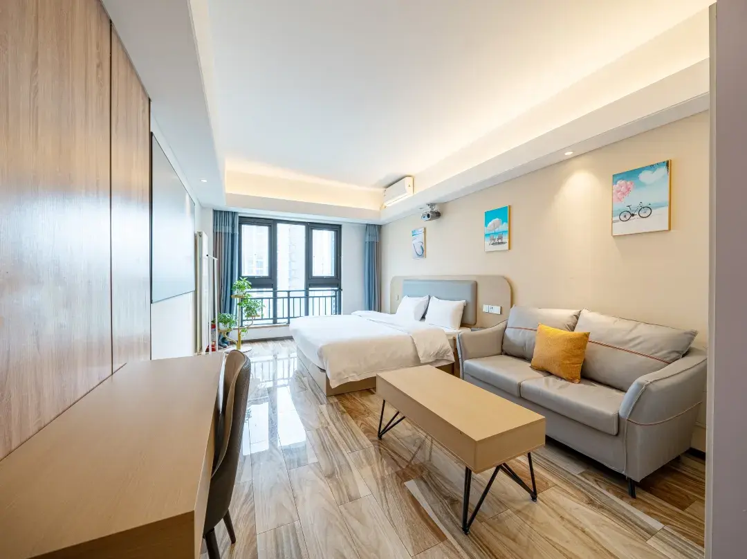 Qianruihuating Hotel - Zhengzhou