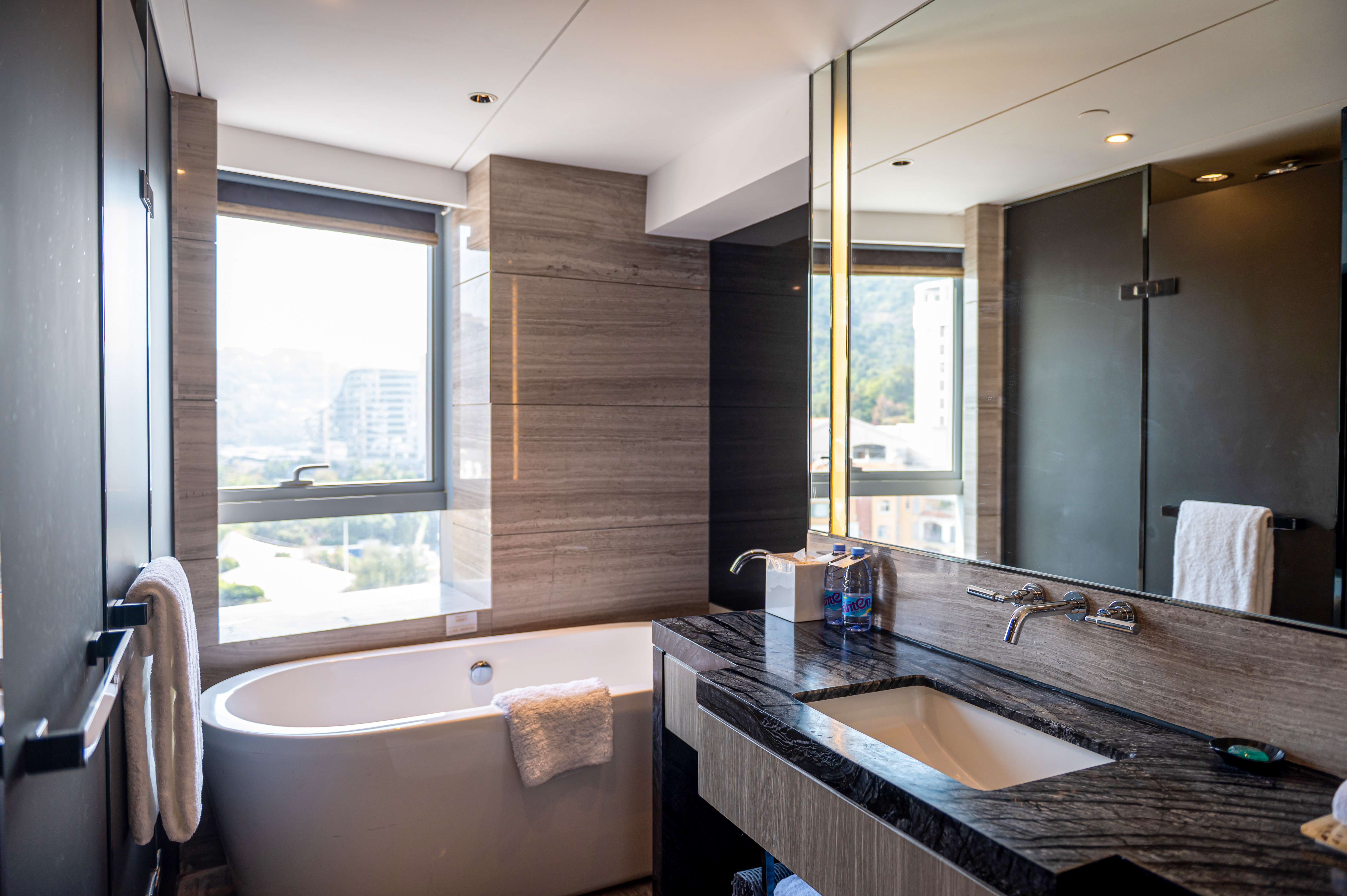 Kingkey Palace Hotel ShenzhenSeaview Deluxe Suite